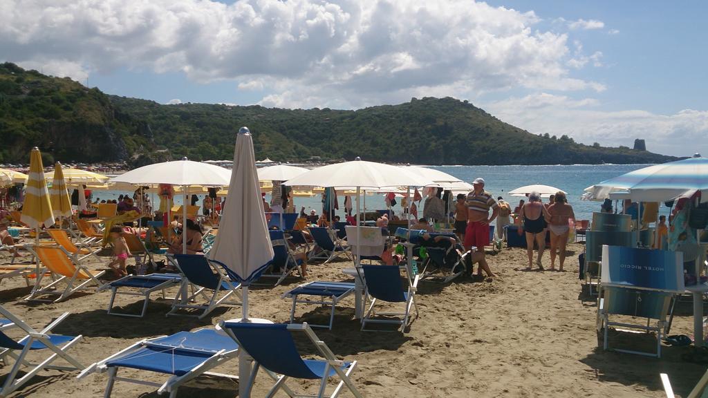 מרינה די קמרוטה Cala Blanca Villaggio Alberghiero מראה חיצוני תמונה